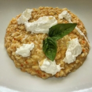 Risotto cremoso ai peperoni e burrata