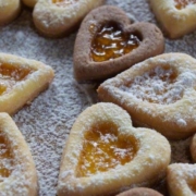 biscotti occhio di bue a cuore