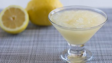 granita al limone fatta in casa