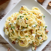 Spaghetti gorgonzola e noci